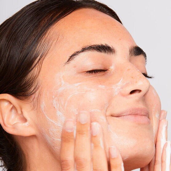 DERMALOGIC ACTIVE CLEARI CLEA 250ML